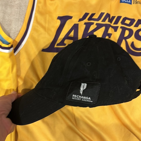 LA LAKERS JR. JERSEY, TEE SHIRT, DRAW STRING BAG, BASEBALL HAT CAMP GEAR - Picture 9 of 15